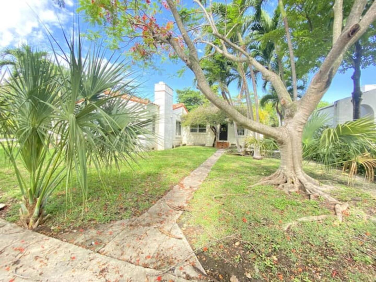 Apartment Private In The Heart Of Miami! Surrounded By Miami's Hot Spots!