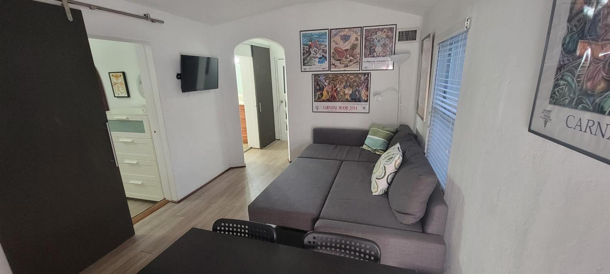 Private In The Heart Of Miami! Surrounded By Miami's Hot Spots! * Miami
